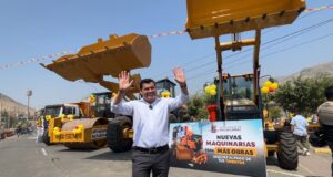 Municipalidad de Pachacámac adquiere maquinaria pesada para hacer obras en su distrito