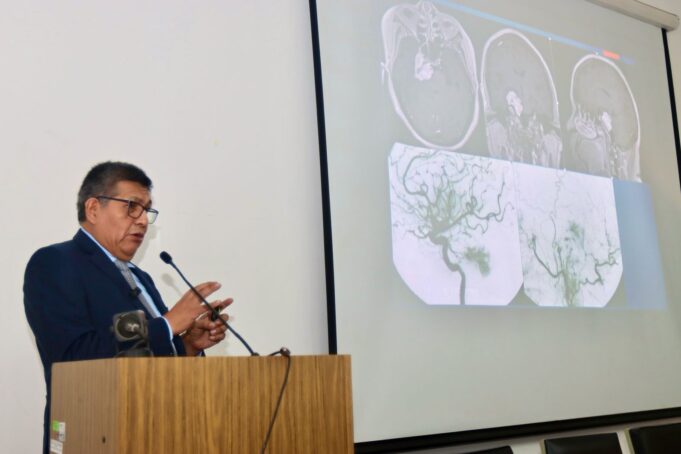 El IPEN impulsa novedosa terapia contra el cáncer