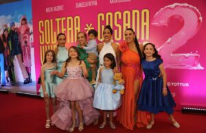 La deslumbrante alfombra roja de Soltera, casada, viuda y divorciada 2