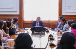 Destraban proyectos de inversión: Poder Ejecutivo y alcaldesas de once regiones evalúan el cierre de brechas