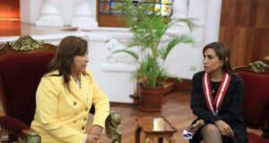 Fiscalía archiva investigación contra Boluarte y Benavides por presunto cohecho