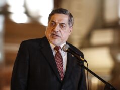 Ernesto Bustamante: Congresista fujimorista desata polémica con afirmación pseudocientífica, machista y desfasada sobre las mujeres y las ciencias