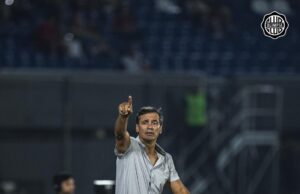 Fabián Bustos debutó con triunfo en Olimpia sobre Sportivo Luqueño 3-1 en Liga Paraguaya