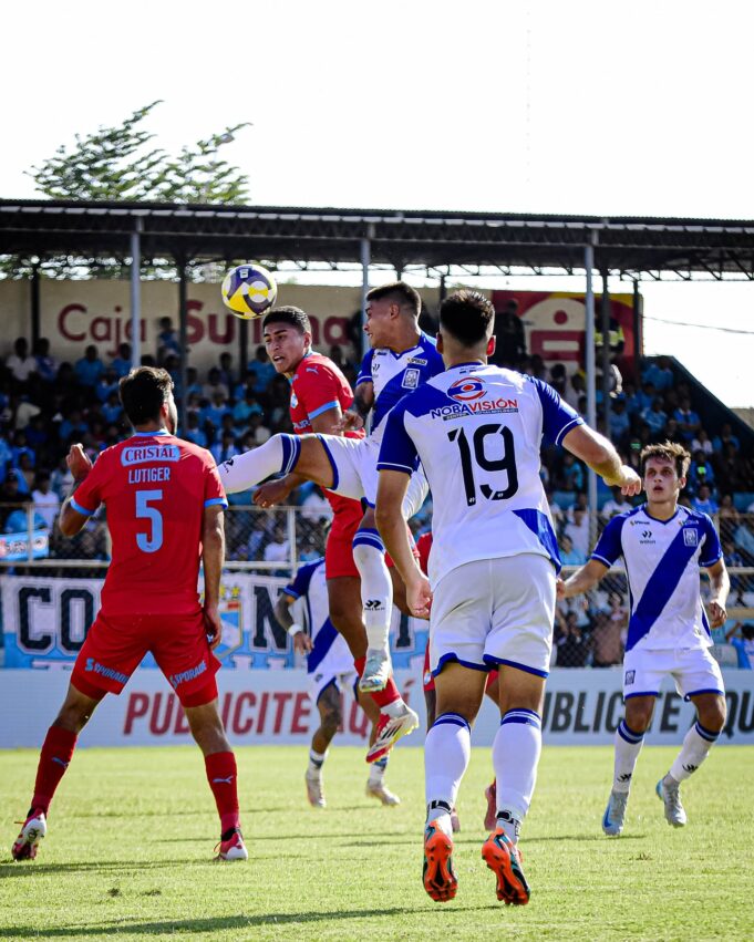 Sporting Cristal volvió a tropezar en Provincia al caer con Alianza Atlético en Sullana 1-0