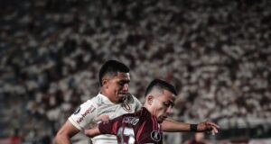 Universitario fue superado por River Plate que le ganó 1-0 en inicio de Copa Libertadores