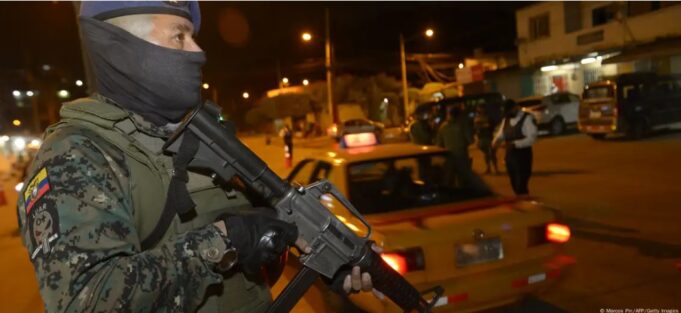 La derecha quiere robar en Ecuador: Noboa declara en Estado de Sitio a 8 regiones del país