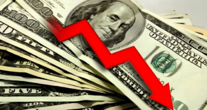 Mercados en crisis: aranceles de Trump hunden divisas y bolsas globales