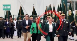 Comandante de la PNP viajó a Colombia en misión oficial acompañado de su pareja, suboficial de la institución