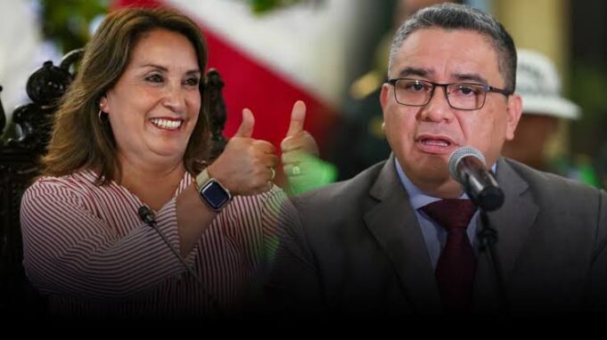Dina Boluarte golpea a los caviares al integrar a Santiváñez como asesor en el Despacho Presidencial
