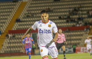Raúl Ruidiaz debutó con Atlético Grau que igualó con Alianza Universidad en Huánuco 0-0