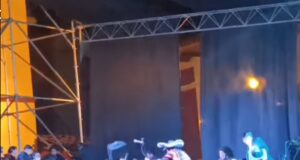 La Libertad: colapso de escenario en colegio de Huamachuco deja 12 personas heridas