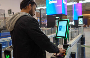 Migraciones activa prerregistro para agilizar el control migratorio mediante puertas electrónicas en nuevo aeropuerto(VIDEO)