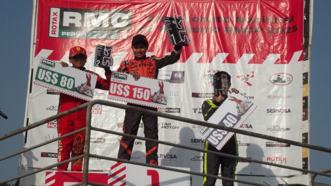 Cristóbal Bonnett ganó con autoridad el Rotax Max Challenge Perú 2025