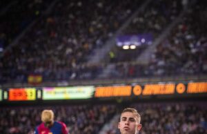 Líder Barcelona le ganó al Valladolid 2-1 y le sacó siete puntos al Real Madrid