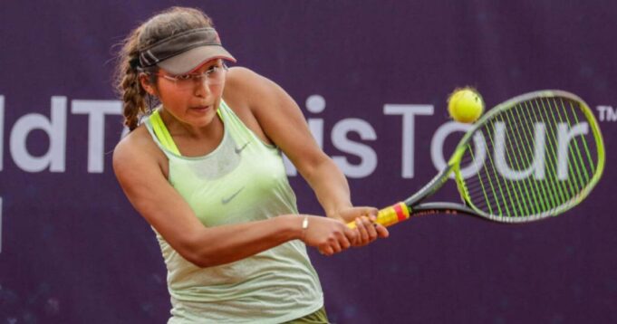 Romina Ccuno avanzó a cuartos de final de abierto en Argentina