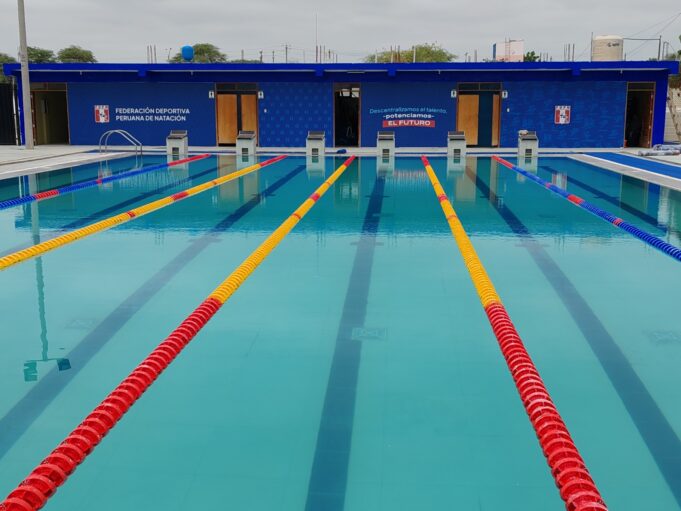 La Federación Deportiva Peruana de Natación recupera en tiempo récord Piscina “La Videnita” en Piura