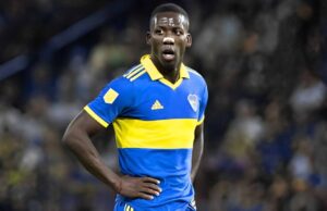Luis Advíncula se lesionó y Boca Juniors lo pierde para los playoffs ante Lanús