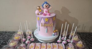 Sebas.Cake: De la cocina al corazón, el emprendimiento que endulza Lima