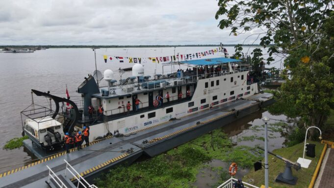 Loreto: cuatro PIAS fluviales brindarán más de 130 000 atenciones a población de 400 comunidades nativas