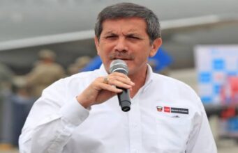 Fiscalía solicita un año de cárcel y la inhabilitación para ocupar cargo público para exministro de Vizcarra por agresión a su ex pareja