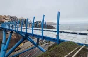Inician colocación del piso de concreto en puente del Corredor Turístico Miraflores-Barranco