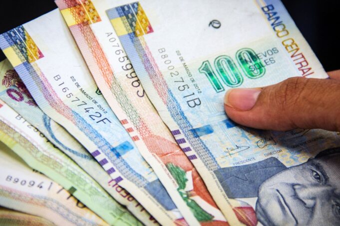 Desde hoy ya se puede retirar el CTS sin esperar al reglamento: bancos ya lo permiten