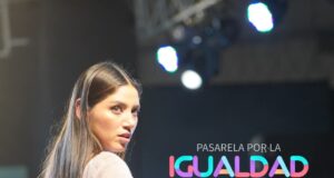 Pasarela por la Igualdad: Un Desfile Inclusivo que Celebra el Talento y la Diversidad