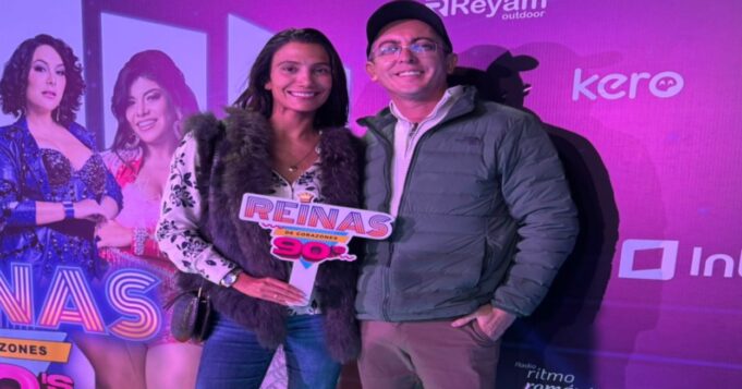 Gino Tassara anuncia dos nuevas películas y se luce con misteriosa amiga en show de “Reinas de corazones”