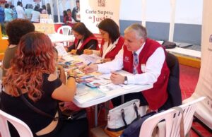 Corte Superior de Justicia de Lima lanza campaña «Justicia en tu Comunidad» en la Maternidad de Lima