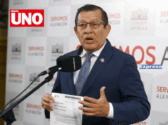 Eduardo Salhuana regresa al Perú ante crisis por masacre en Pataz