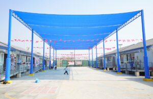 Pronied instala nuevas mallas raschel en las II.EE 3057 Santa Rosa y 2006 de Lima Metropolitana