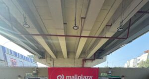 Mauricio Mesones sorprende a usuarios del Metro de Lima con Show Acústico