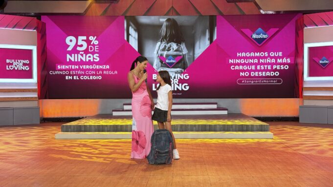 María Pía Copello conmovida con su hija Catalina por el bullying menstrual en los colegios(VIDEO)