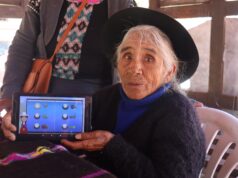 Pensión 65: usuarios demuestran que no hay edad para aprender e inician programa de alfabetización digital