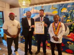 Embajador Luis Suárez Hernández visitó Honduras y entregó donativos a comunidad