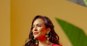 Daniela Darcourt estrena su álbum #5 a sus 29 años de edad! «Soy»