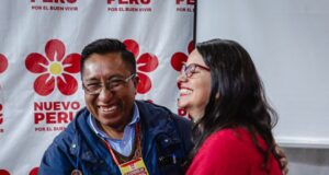 Alanoca toma la posta en Nuevo Perú tras renuncia de Castro y retiro de Mendoza