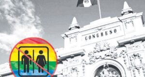 Congreso aprueba ley que regula uso de baños públicos según el sexo biológico