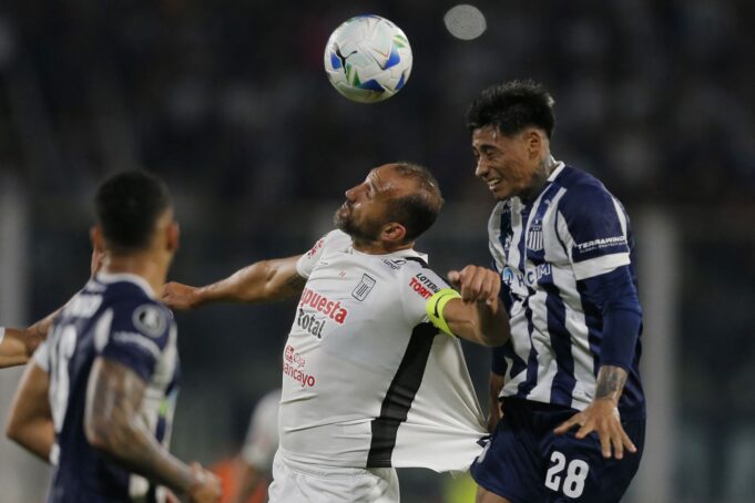 Alianza Lima se despidió de la Libertadores al caer ante Talleres en Córdoba 2-0
