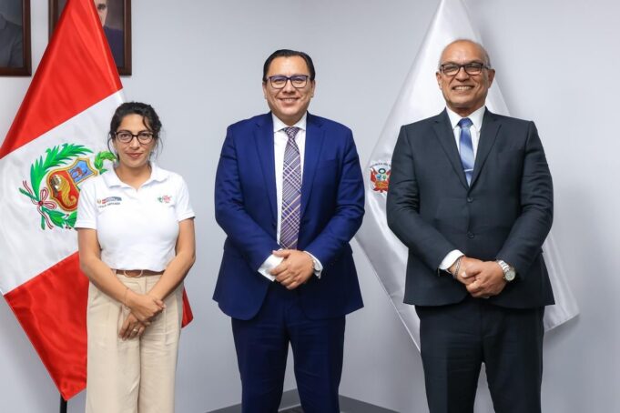 Derivado de anchoveta permitirá eliminar la desnutrición y la anemia, anuncia congresista Kamiche