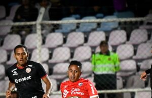 Cienciano aplicó goleada a UTC de Cajamarca de 6-1 con gran actuación de Cueva