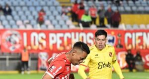 Melgar en gran reacción le ganó a Cienciano por 2-1 en el Cusco e igualó la punta con la “U”