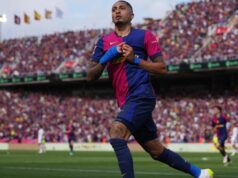 Barcelona le volvió a ganar al Real Madrid por 4-3 y acaricia el título de la Liga de España