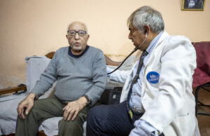 PADOMI EsSalud supera el medio millón de atenciones domiciliarias en solo cinco meses del 2025