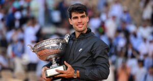 Carlos Alcaraz se proclamó campeón del Roland Garros 2025 al vencer 3-2 al italiano Jannik Sinner
