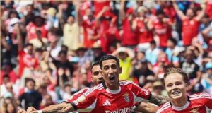 Benfica le ganó al Bayern Múnich 1-0 y ambos clasificaron a Octavos de Final del Mundial de Clubes