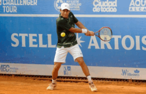 Gonzalo Bueno clasificó a cuartos del Santa Fe Challenger de Argentina al vencer a brasileño Boscardin