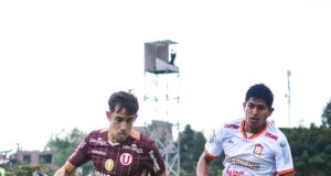 Universitario derrotó a Ayacucho F.C. 1-0 en Huanta y se afianzó como líder absoluto del Apertura