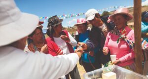 Programa PAIS del Midis brinda acceso al mercado a cerca de 400 emprendedores de zonas más alejadas del país