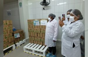 Chimbote: Padres de familia verifican calidad de raciones del Programa Nacional de Alimentación Escolar Comunitaria